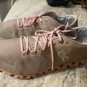 ON Cloud X Silver/Almond Woman’s size 9 sneakers